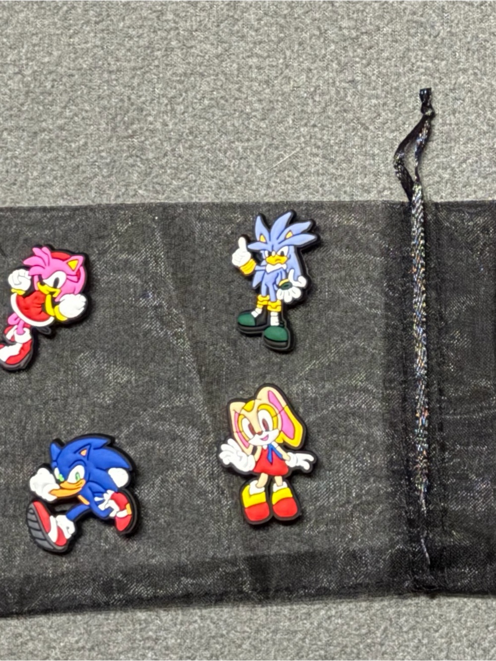 She’s Cream/Silver/Sonic/Amy Shoe Charms - 4-Pack